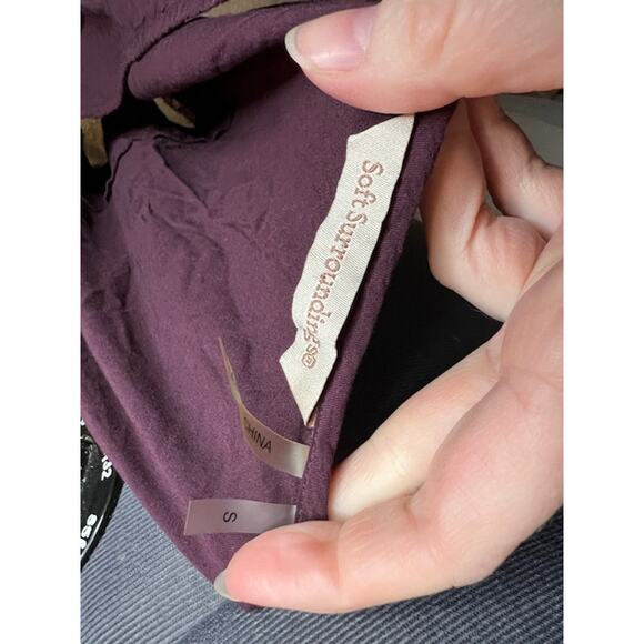 Soft Surroundings tank top lace sides hem purple - Picture 7 of 8